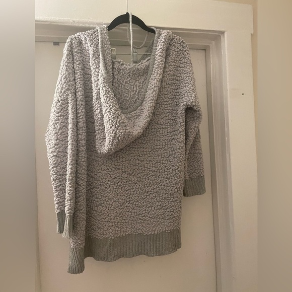 Miracle Grey Teddy Sweatshirt size Medium/ Large - Picture 7 of 7